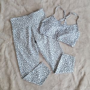 Ellie gray and white sports bra